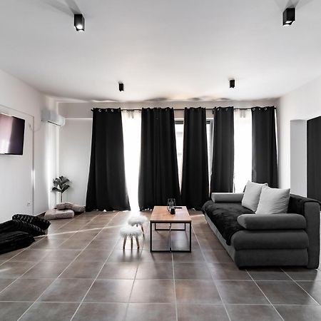 Gkr Luxury Apartments Atene Esterno foto