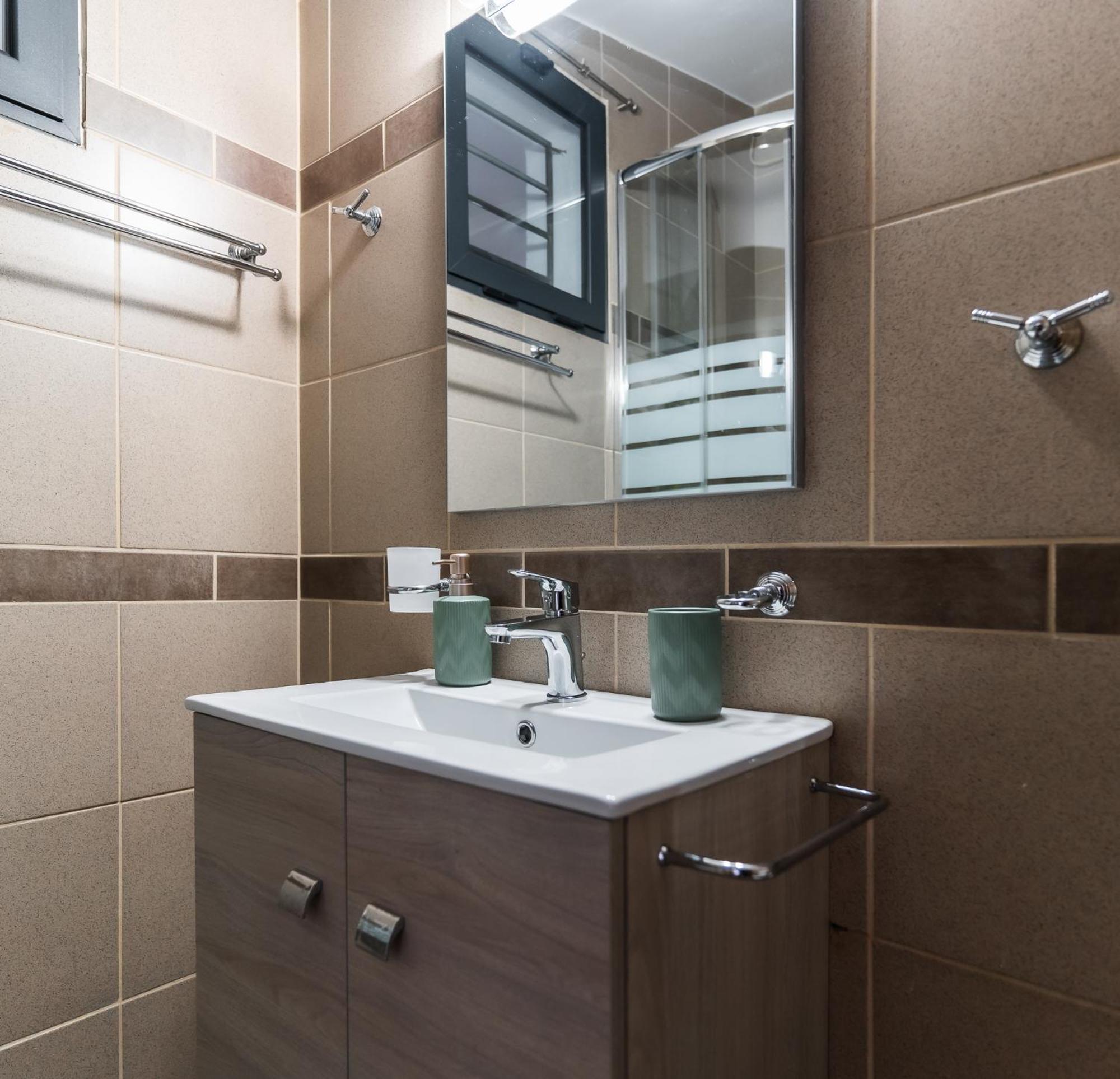 Gkr Luxury Apartments Atene Esterno foto