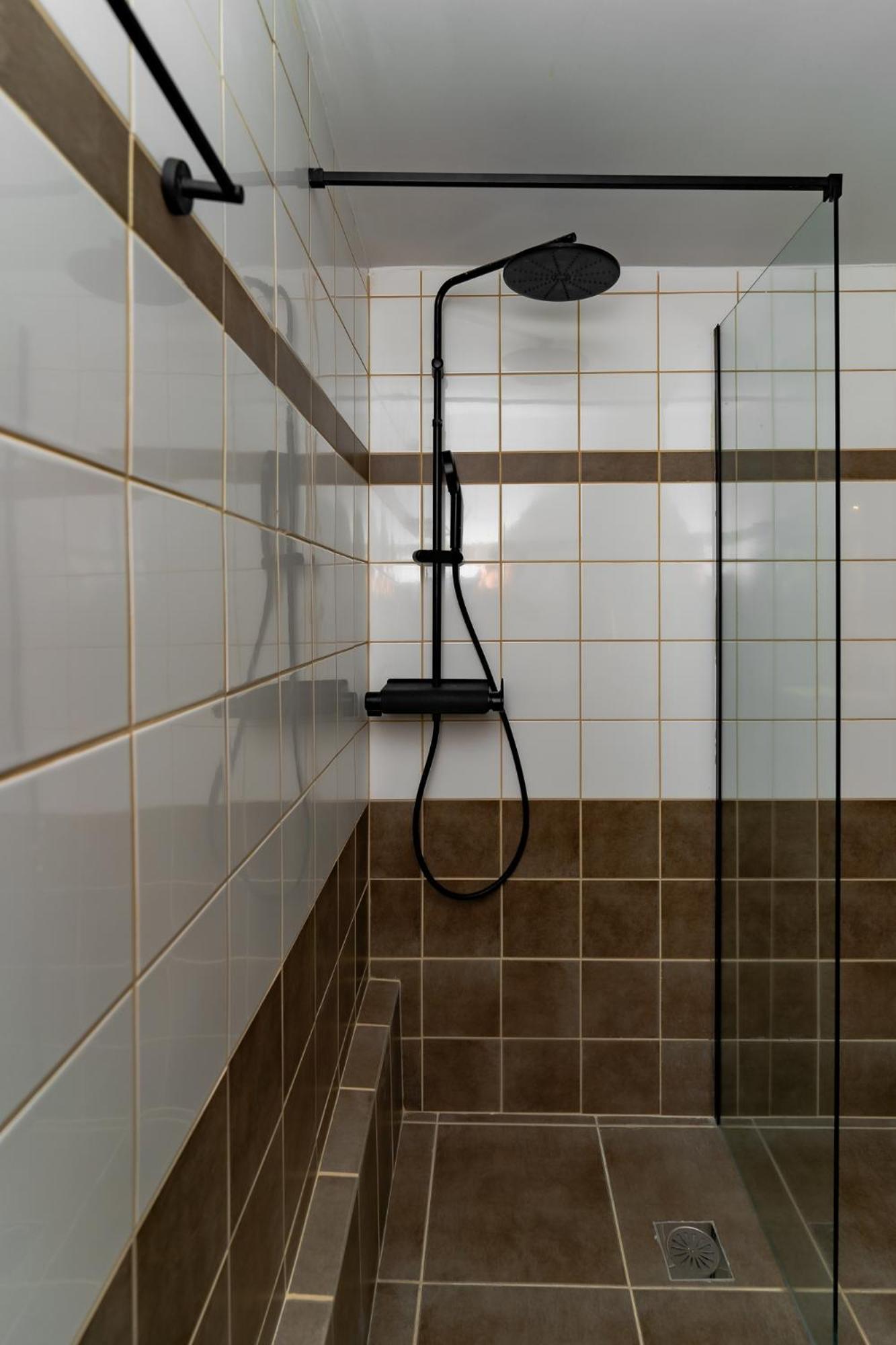 Gkr Luxury Apartments Atene Esterno foto